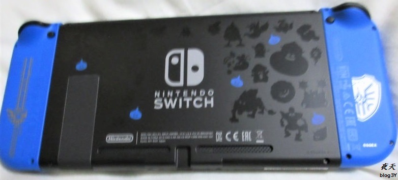 ゲーム雑記]限定版「Nintendo Switch ドラゴンクエストXI S ロトエディション」が届いた。 |  蒼憶に透きとおるような羽を静ひつな夜に帰す幻創夜天