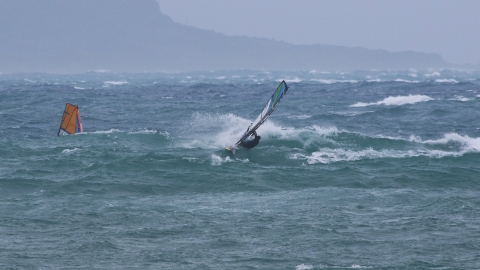 okinawa windsurfing 沖縄ウインドサーフィン