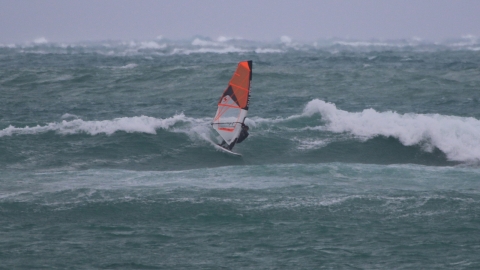 okinawa windsurfing 沖縄 ウインドサーフィン