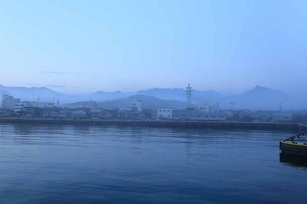 三本松港　濃霧