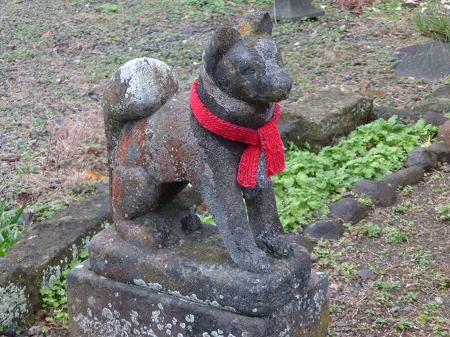 犬の像