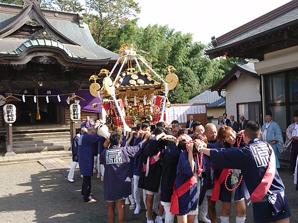 令和元年 神奈川県平塚市土屋 熊野神社例大祭　神輿宮出し